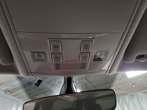 Used 2023 Volkswagen Tiguan S FWD image 20