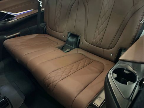 Used 2023 BMW X7 xDrive40i w/ Premium Package image 27