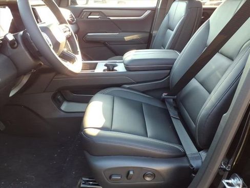 New 2026 GMC Acadia Elevation w/ Black Edition image 5