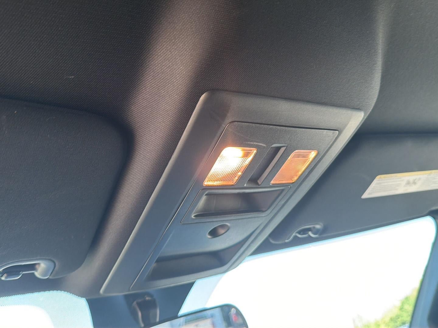 Used 2022 RAM 1500 Warlock AWD/4WD image 18