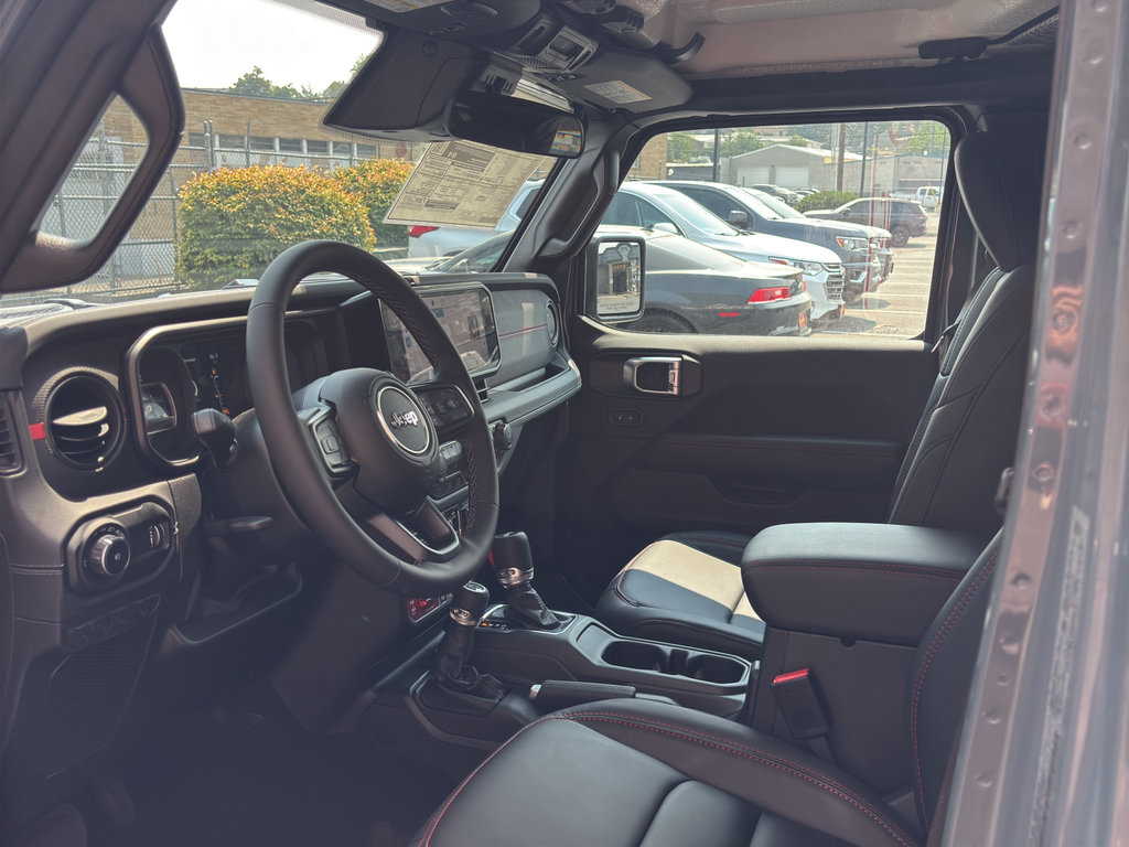 New 2026 Jeep Wrangler Unlimited Rubicon AWD/4WD image 11