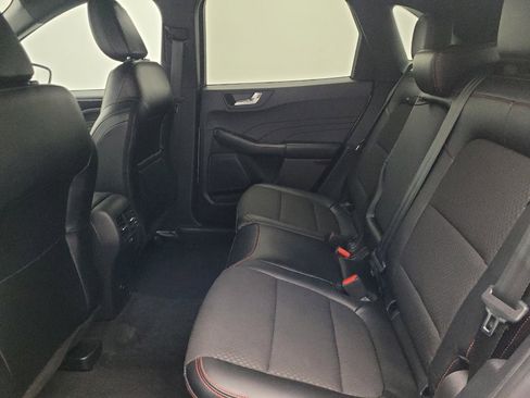 Used 2023 Ford Escape ST-Line Select image 18