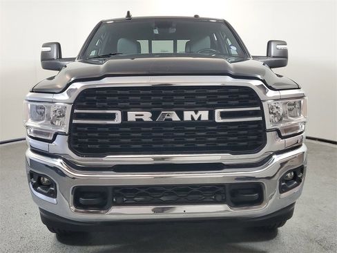 Used 2024 RAM 2500 Big Horn w/ Level 2 Equipment Group image 2