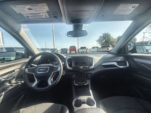 Certified 2024 GMC Terrain SLE AWD/4WD image 19