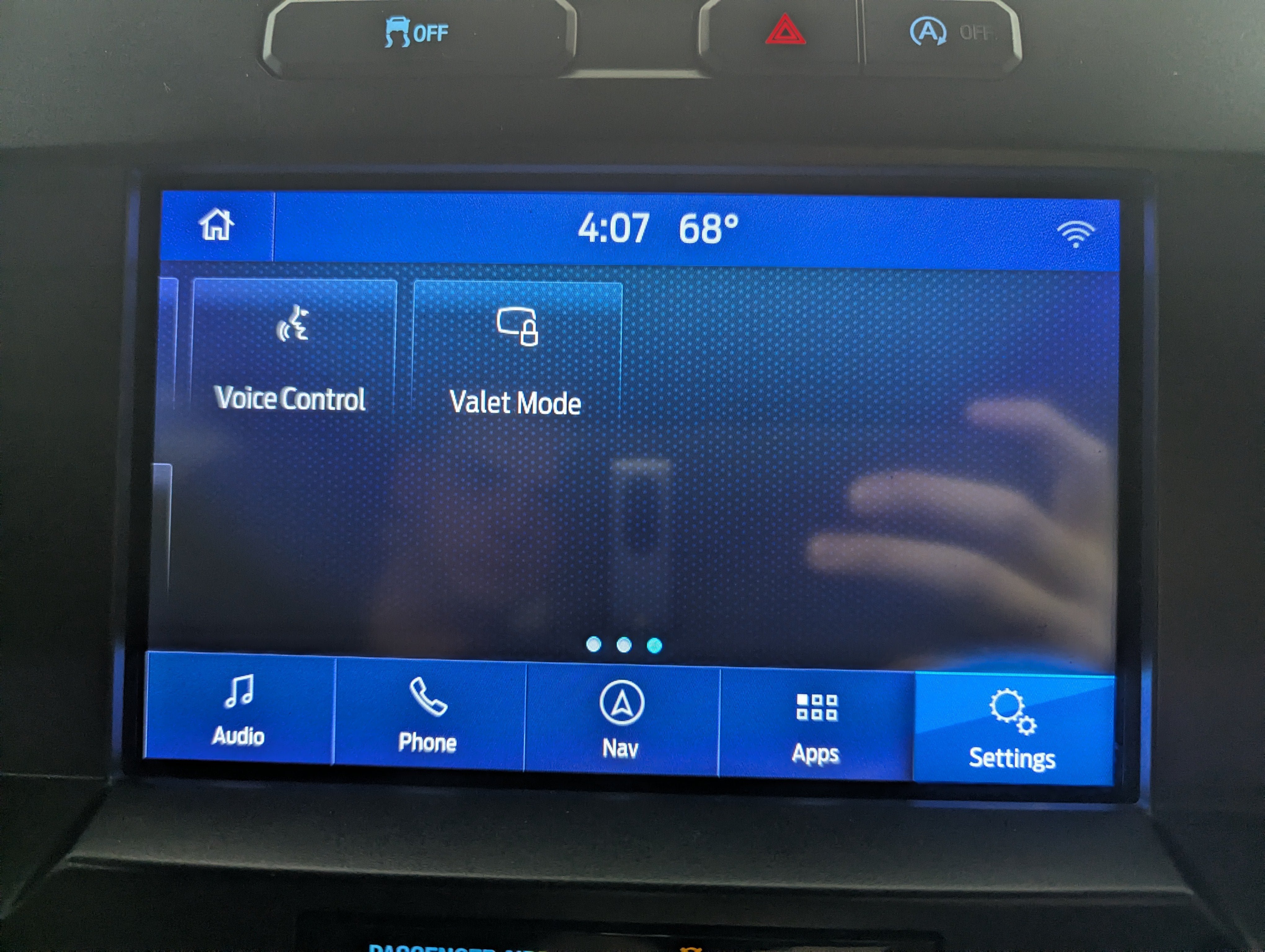Used 2019 Ford F150 XLT w/ Equipment Group 302A Luxury AWD/4WD image 24