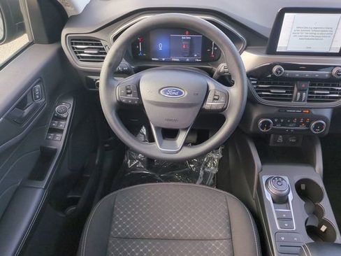 Certified 2025 Ford Escape Active FWD image 16
