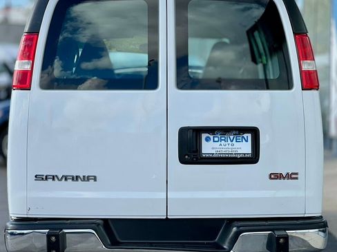 Used 2020 GMC Savana 2500 w/ Driver Convenience Package image 4