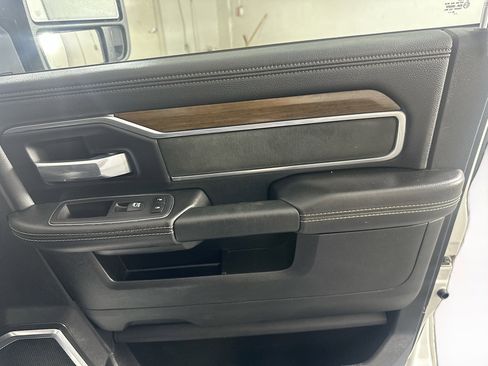 Used 2024 RAM 2500 Laramie w/ Safety Group image 31