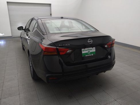 Used 2023 Nissan Altima 2.5 SV FWD image 6