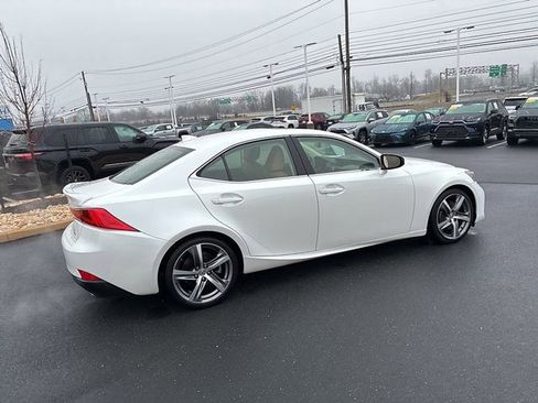 Used 2017 Lexus IS 300 AWD w/ Premium Package image 6