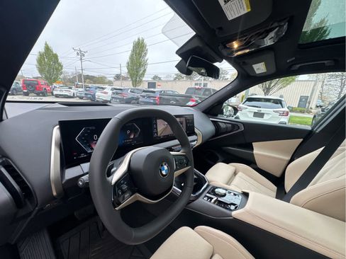 Certified 2025 BMW X3 xDrive30 w/ Premium Package AWD/4WD image 12
