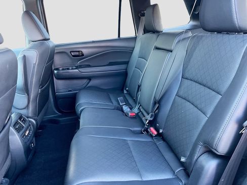 Used 2023 Honda Passport Elite image 25
