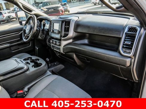 Used 2024 RAM 3500 SLT w/ Quick Order Package 2YG SLT AWD/4WD image 17