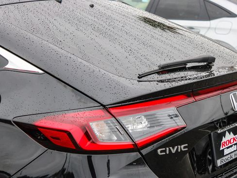 Certified 2024 Honda Civic EX-L image 7