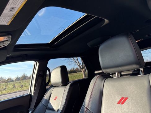 Used 2024 Dodge Durango GT image 19