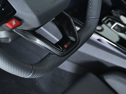 New 2026 Audi RS 3 image 19