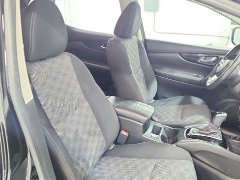 Certified 2019 Nissan Rogue Sport SV w/ Technology Package image 25