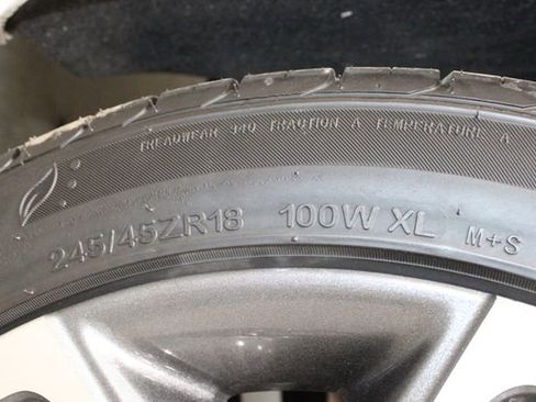 Used 2023 Chevrolet Malibu LT image 34