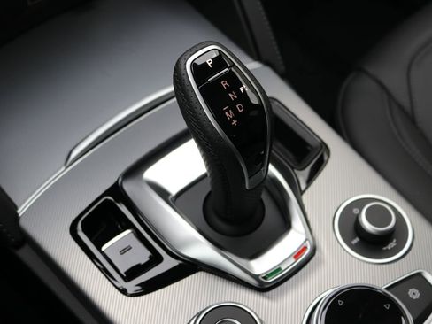 New 2025 Alfa Romeo Stelvio Sprint image 55