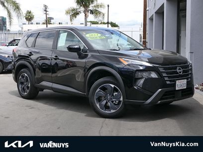 Used 2024 Nissan Rogue SV