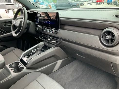 Used 2023 Chevrolet Colorado Trail Boss w/ Technology Package AWD/4WD image 20