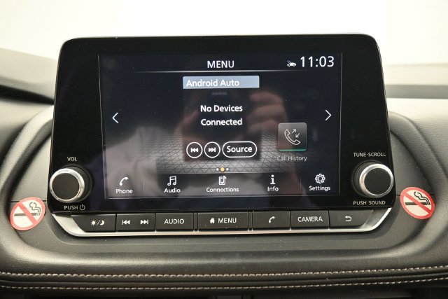 Used 2025 Nissan Rogue SV AWD/4WD image 23