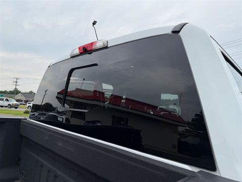 Used 2019 Ford F250 Lariat w/ Lariat Value Package image 10