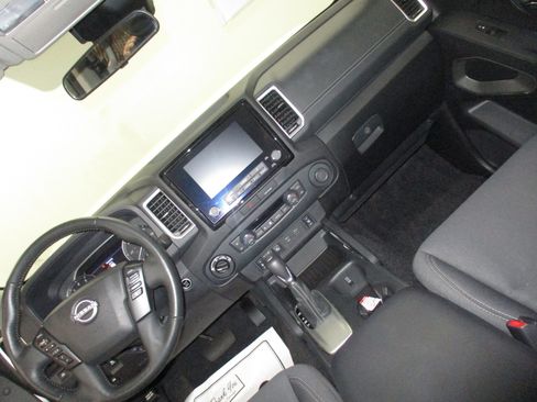 Used 2023 Nissan Frontier SV w/ SV Convenience Package AWD/4WD image 21