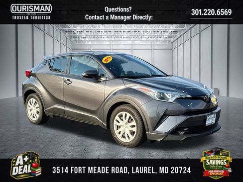 Used 2019 Toyota C-HR LE FWD image 1