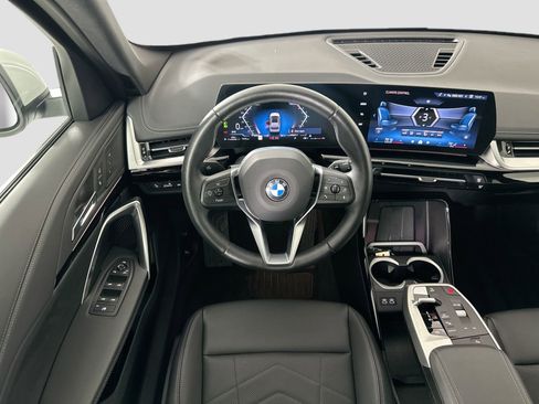 Used 2025 BMW X1 xDrive28i image 22