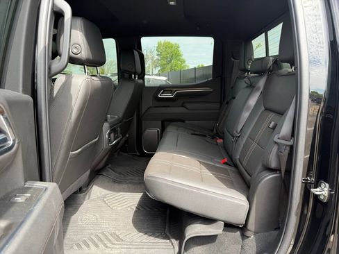 Used 2025 Chevrolet Silverado 1500 High Country w/ Z71 Off-Road Package image 20