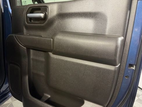 Used 2021 Chevrolet Silverado 1500 LT RWD image 27