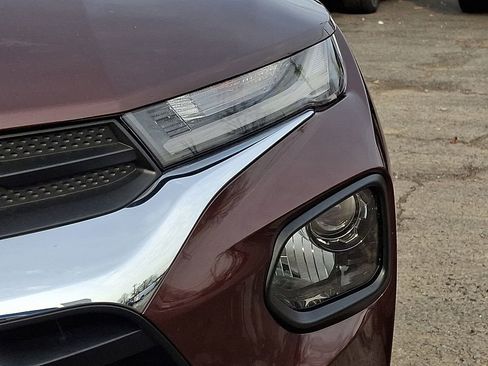 Used 2023 Chevrolet TrailBlazer LT w/ Convenience Package image 36