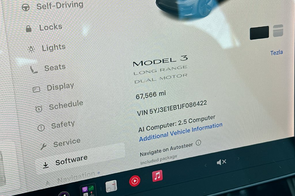 Used 2018 Tesla Model 3 Long Range AWD/4WD image 23