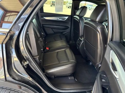 Used 2019 Cadillac XT5 Premium Luxury w/ Sport Package FWD image 10