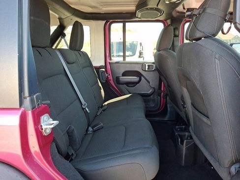 Used 2021 Jeep Wrangler Unlimited Sport AWD/4WD image 15