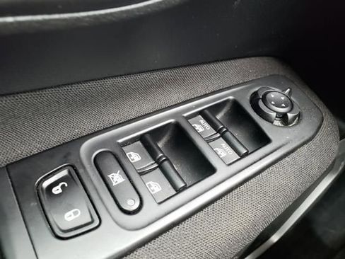 Used 2021 Jeep Renegade Latitude AWD/4WD image 26