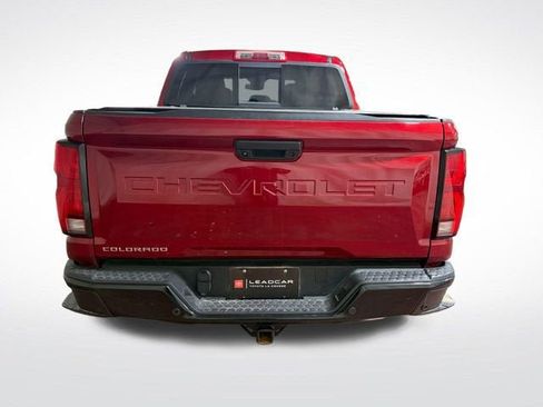 Used 2023 Chevrolet Colorado Z71 w/ Z71 Convenience Package 2 image 4