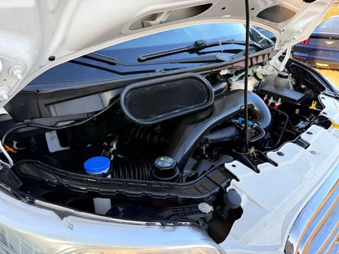 Used 2016 Ford Transit 250 130 Low Roof w/ Exterior Upgrade Package image 48