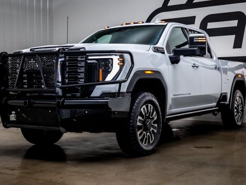 Used 2026 GMC Sierra 2500 Denali Ultimate AWD/4WD image 33