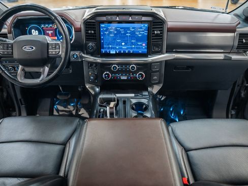 Certified 2021 Ford F150 Lariat w/ Equipment Group 502A High image 26