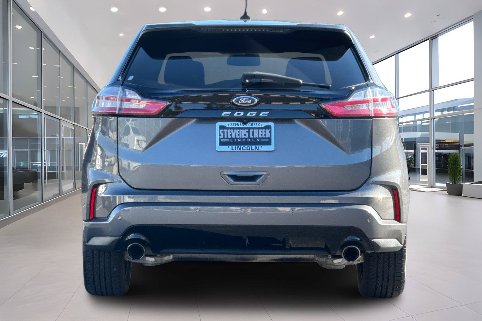 Used 2021 Ford Edge ST-Line FWD image 5