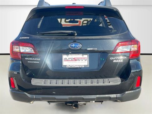 Used 2015 Subaru Outback 2.5i Limited image 6
