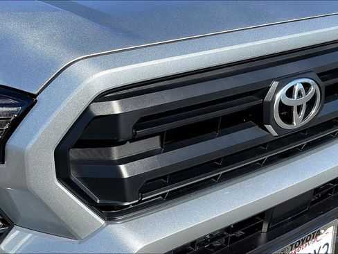 Used 2024 Toyota Tacoma SR5 image 28