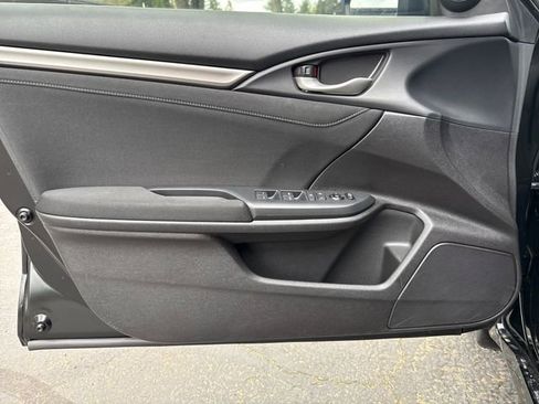 Used 2017 Honda Civic EX image 10