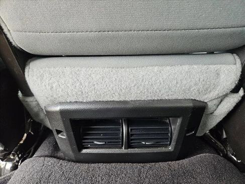 Used 2020 RAM 1500 Classic SLT w/ Luxury Group AWD/4WD image 15