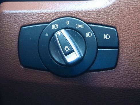 Used 2014 BMW X1 sDrive28i RWD image 29