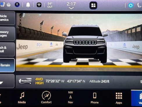 Used 2022 Jeep Grand Cherokee L Overland w/ Advanced Protech Group III image 60