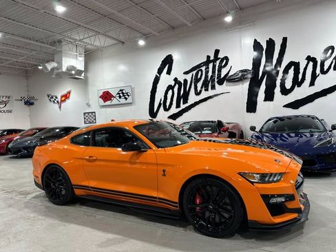 Used 2021 Ford Mustang Shelby GT500 w/ Technology Package RWD image 10