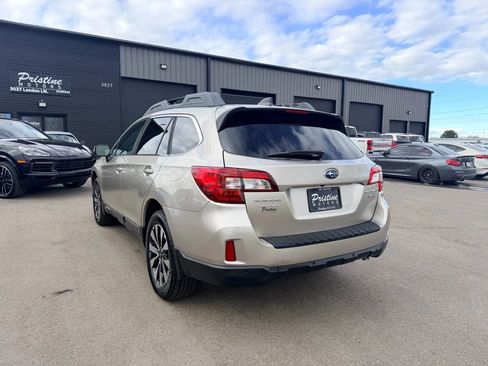 Used 2017 Subaru Outback 3.6R Limited image 6